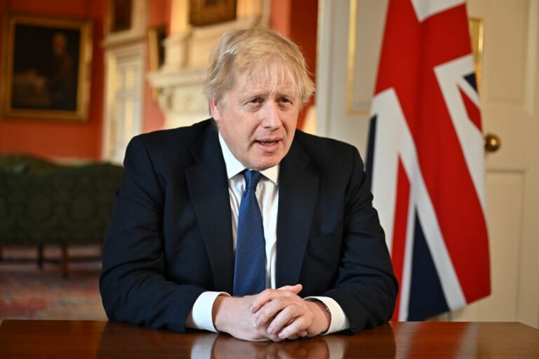 Џонсон: Британија ќе им обезбеди азил на Зеленски и на членовите на украинската администрација доколку ја напуштат земјата