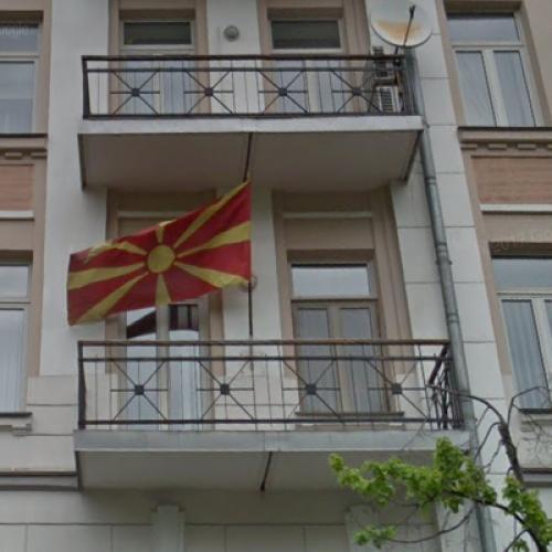 Османи: Две македонски семејства побарале помош од амбасадата да ја напуштат Украина