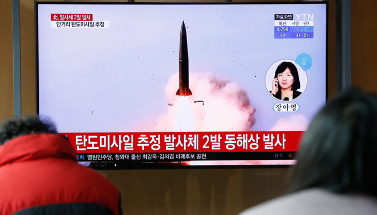Северна Кореја повторно лансираше проектил