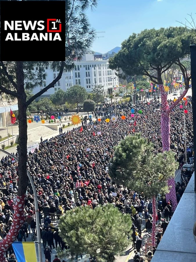 Тирана на нозе, масовни протести поради поскапувањето на горивата – поскапе за 50 отсто