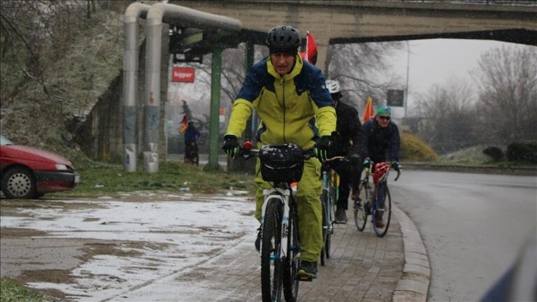 Велосипедисти од Балканот тргнуваат од Скопје кон Чанаккале