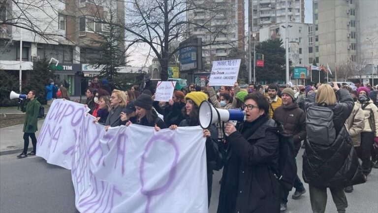 Марш по повод 8 Март – Меѓународниот ден на жената во Скопје – „Сиромаштијата има женско лице“