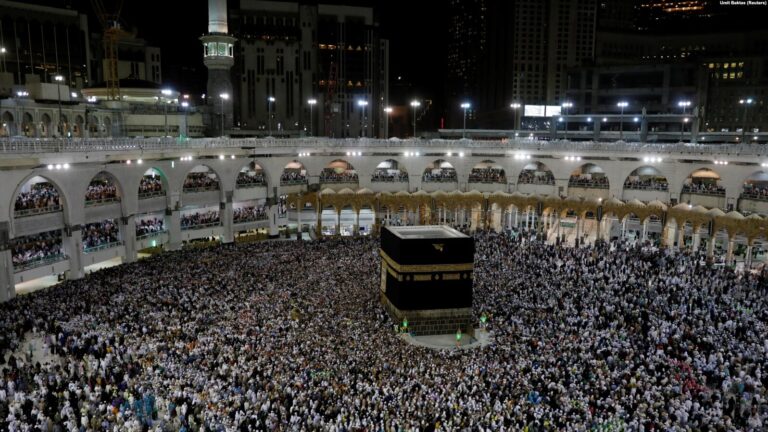 Саудиска Арабија ќе дозволи милион верници на аџилак во Мека