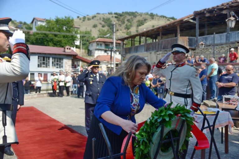 Петровска оддаде почит во спомен на загинатите бранители кај Љуботенски бачила