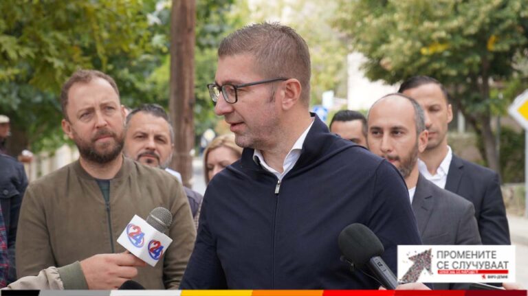 Мицкоски: Не можам да кажам дека во ВМРО-ДПМНЕ има фракции, се обидуваат да ме сменат четири и пол години