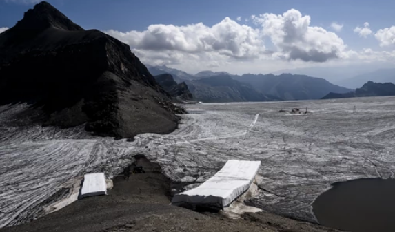 Карпа која со милениуми била под мраз, веќе е без мраз со забрзаното топење на швајцарските глечери