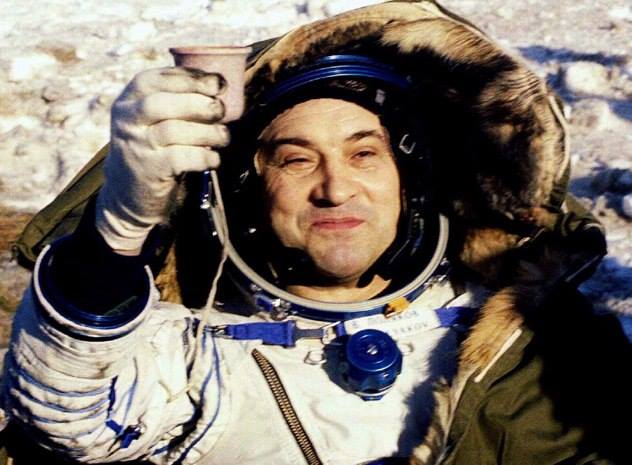 Почина рускиот космонаут Пољаков, рекордер по престој во вселената