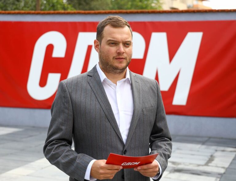Каевски: Мицкоски струјата од неговите хидроцентрали да ја даде бесплатно на граѓаните