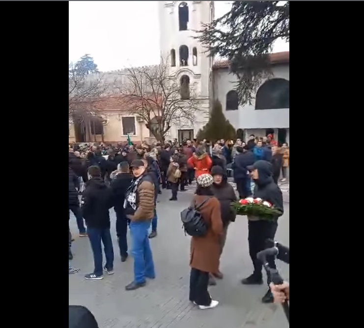 ВИДЕО: Бугарите од Македонија на панихида за Мара Бунева во црквата Свети Димитрија во Скопје