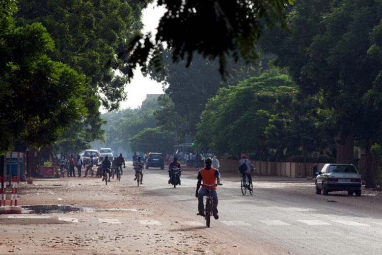 Тела на 28 убиени пронајдени во Буркина Фасо