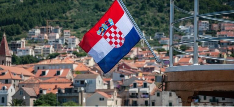 Нови правила за туристите во Хрватска