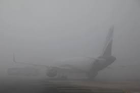 Густата магла и намалената видливост и вчера и денеска одложи повеќе летови од скопскиот аеродром