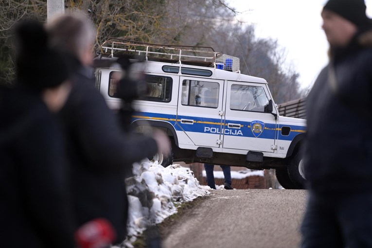 Мртво бебе е пронајдено на патот во Загорје, Хрватска