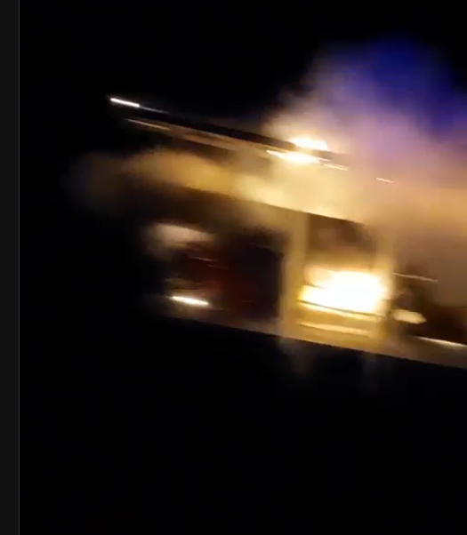 Се запали автобус кој патувал на релација Скопје-Белград