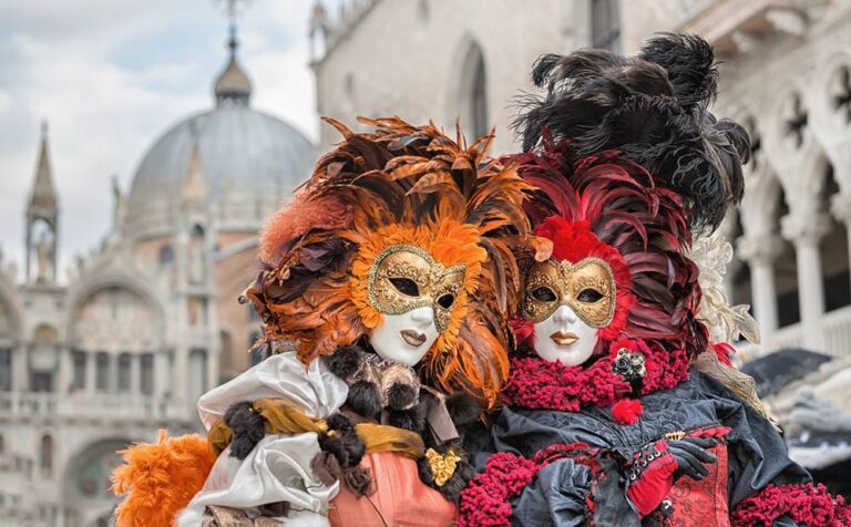 Започна карневалот во Венеција