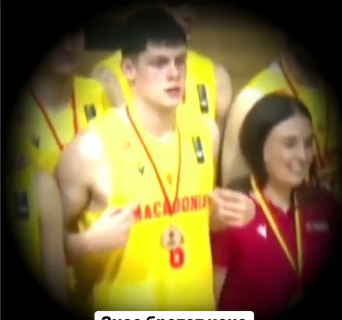 (ВИДЕО) Младински кошаркарски репрезентативец стана хит – ја „избриша“ Северна за да се гледа само Македонија