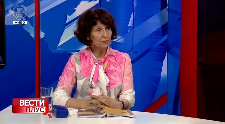 Силјановска Давкова: Оставките на министрите на ДУИ се само политички маневар, се знае како се поднесува оставка преку премиерот до Собранието и оставката ја констатираат пратениците
