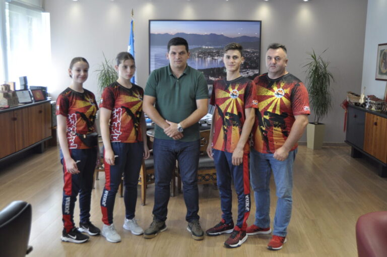 Градоначалникот Пецаков им посака успех на охридските таеквондисти кои ќе учествуваат на Светско првенство