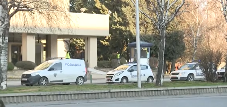 МВР: Лажна пријава за бомба во зградата на Народна банка на Македонија