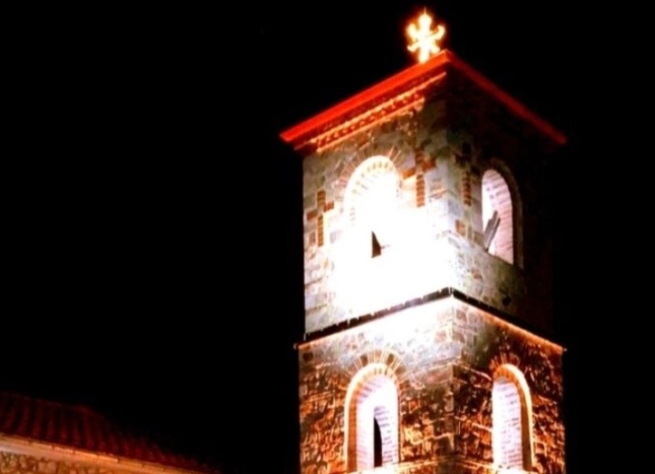 Пред Божик одекна камбаната на новата камбанарија во манастирот Св. Марена кај Туминец