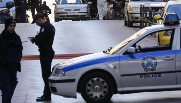 Четворица мртви во напад на бродска компанија во Грција – напаѓачот се самоубил
