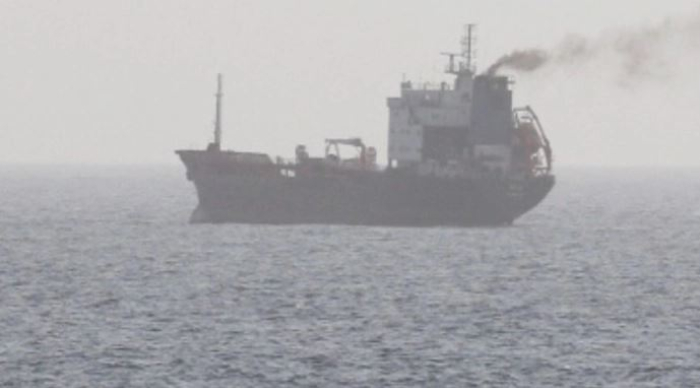 Грчки брод погоден од два проектила во Црвеното Море