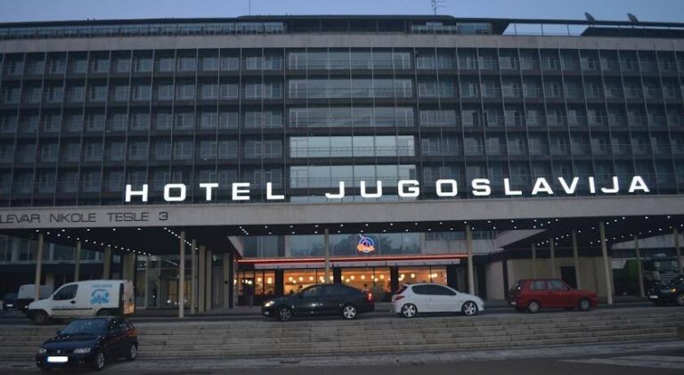 По продажбата на хотелот „Југославија“ во соседна Србија, ќе се подигне комплекс од 240.000 метри квадратни
