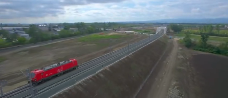 (ВИДЕО) Во Србија возовите достигнаа брзина над 200 км на час