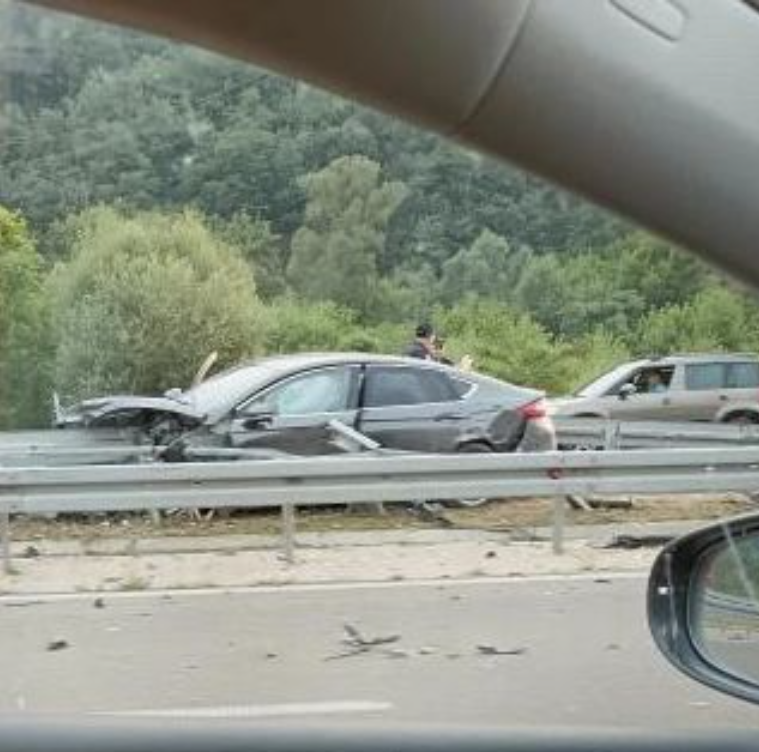Страшна сообраќајка кај Лесковац: Загина жена од Македонија, четворица повредени