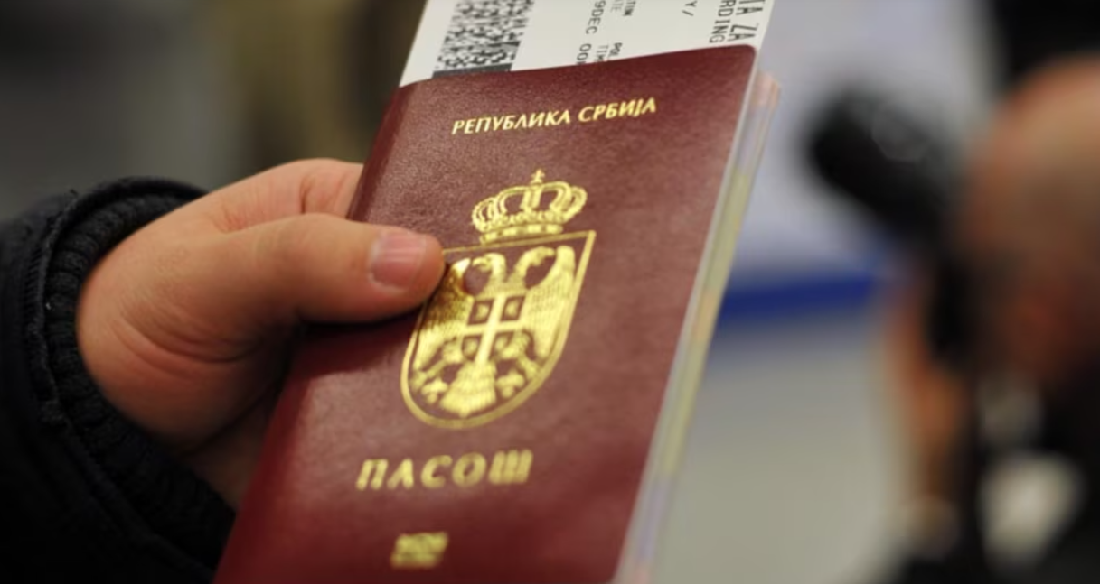 Можни безбедносни ризици од српските пасоши за руските граѓани