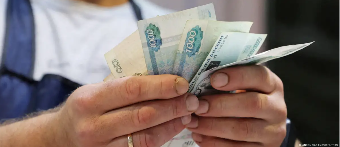 Мнозинството членки на ЕУ сакаат да ги користат замрзнатите руски милијарди за да ѝ помогнат на Украина