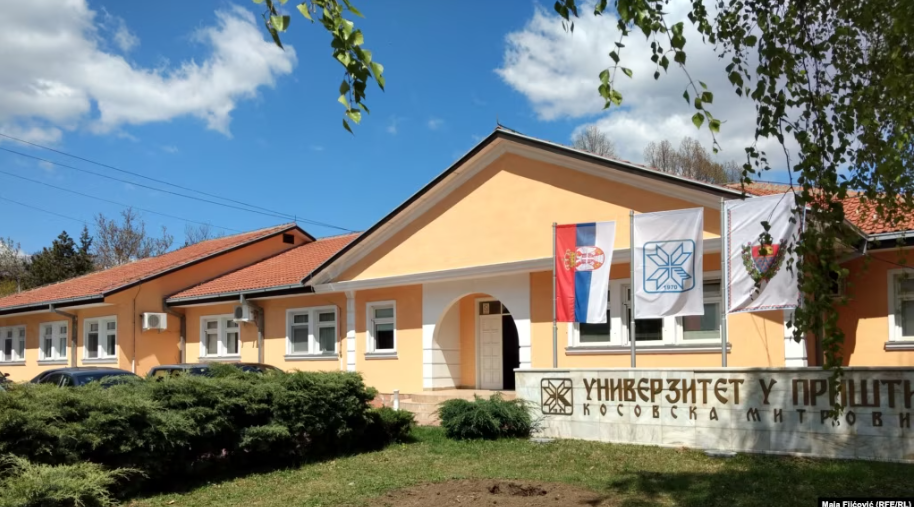 Владата на Косово се согласи да издава привремени дозволи за престој на припадници на српската заедница