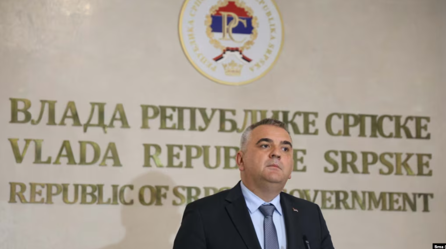 Премиерот на Република Српска, Саво Миниќ, поднесе оставка