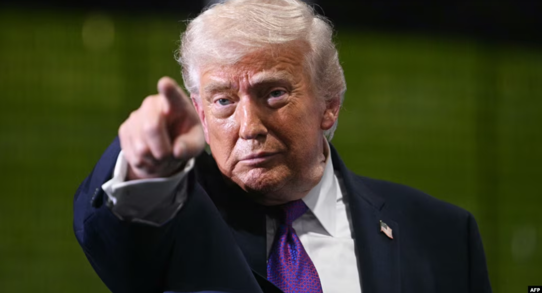 Трамп повторно се закани: „Часовникот за Иран отчукува“